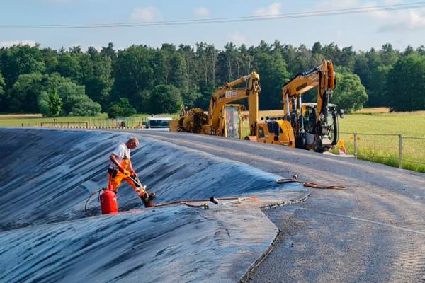 Umbau RRB Verau Nord: Errichtung Asphaltbecken